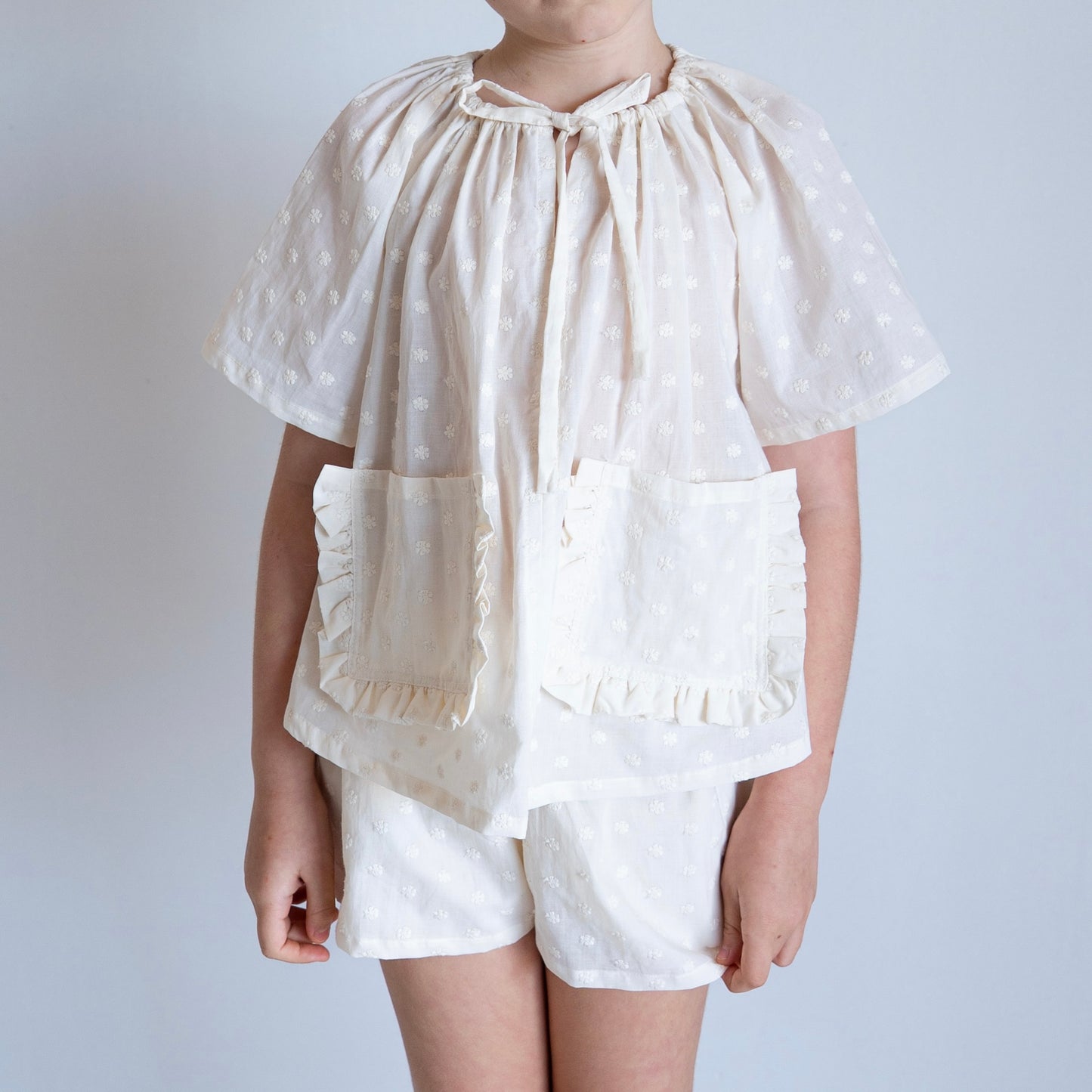 Daphne Top | Daisies